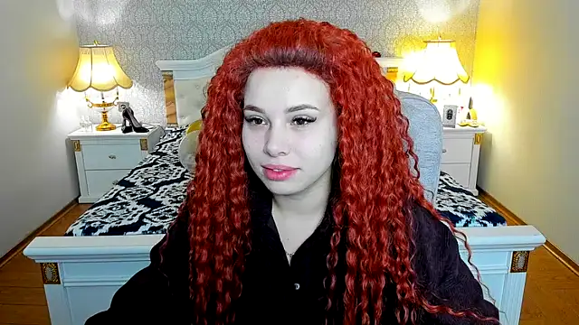 Snapshot of OmniaSher chatting on December 2025 10:47:01 AM OmniaSher online show from December 2025 10:47:01 AM