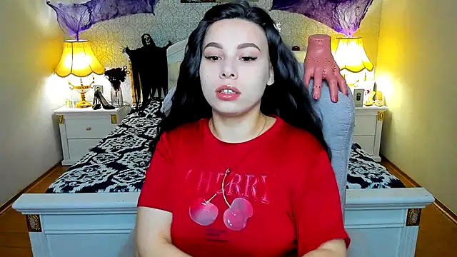 Snapshot of OmniaSher chatting on November 2025 10:30:01 AM OmniaSher online show from November 2025 10:30:01 AM