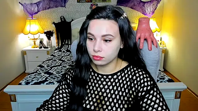 Snapshot of OmniaSher chatting on November 2025 09:57:02 AM OmniaSher online show from November 2025 09:57:02 AM