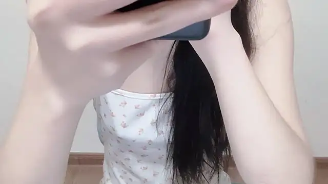 Snapshot of Queen_ww chatting on October 2025 01:19:01 PM Queen ww online show from October 2025 01:19:01 PM