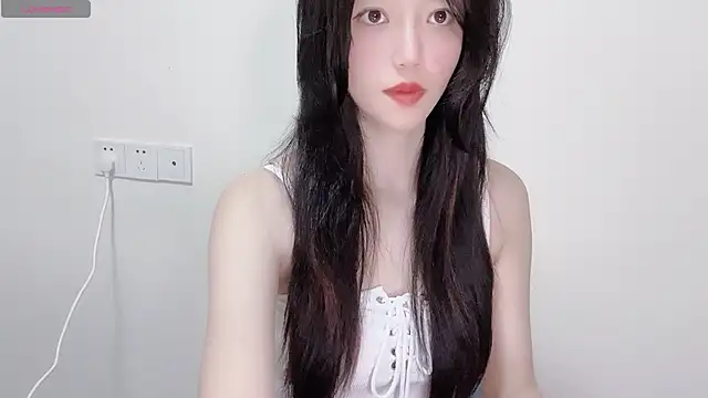 Snapshot of Queen_ww chatting on September 2025 06:12:02 AM Queen ww online show from September 2025 06:12:02 AM