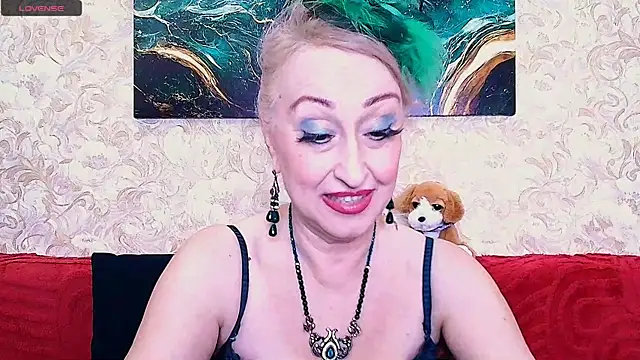  Sara  Smith  online show from May 2026 08:31:01 AM