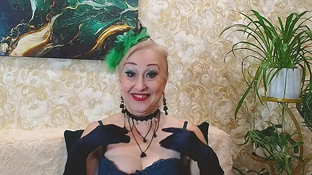  Sara  Smith  online show from November 2025 06:58:01 AM