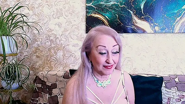  Sara  Smith  online show from March 2026 11:27:02 AM