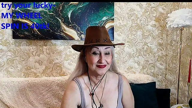  Sara  Smith  online show from November 2025 01:06:02 AM