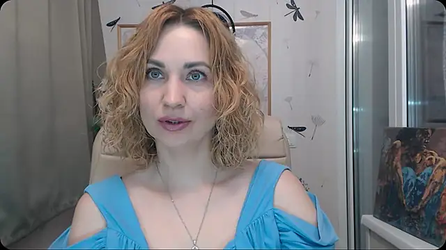 Snapshot of KatrinAlluring chatting on January 2026 05:33:01 AM KatrinAlluring online show from January 2026 05:33:01 AM