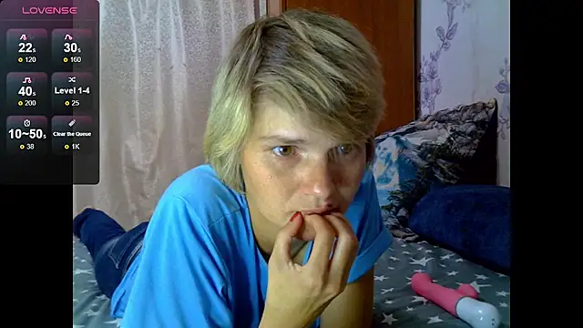 Snapshot of SaraSnow_ chatting on September 2025 05:57:02 PM SaraSnow  online show from September 2025 05:57:02 PM