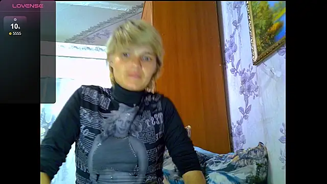 Snapshot of SaraSnow_ chatting on September 2025 05:41:02 PM SaraSnow  online show from September 2025 05:41:02 PM
