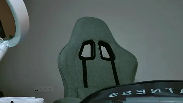 Yoka paradoXXX online show from November 2025 05:11:01 AM