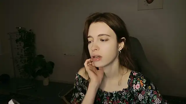 Yoka paradoXXX online show from November 2025 05:11:02 AM