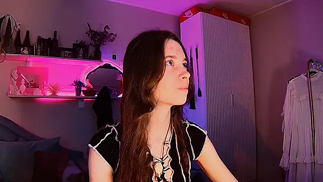 Snapshot of Yoka_paradoXXX chatting on May 2026 09:34:01 AM Yoka paradoXXX online show from May 2026 09:34:01 AM