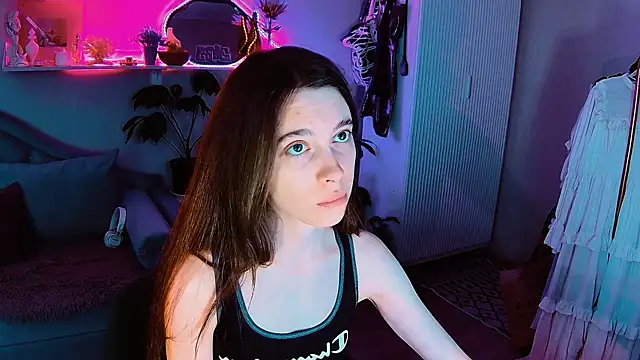 Snapshot of Yoka_paradoXXX chatting on May 2026 10:41:02 AM Yoka paradoXXX online show from May 2026 10:41:02 AM