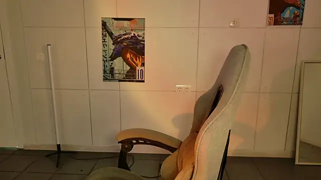 Snapshot of Yoka_paradoXXX chatting on January 2026 01:14:01 PM Yoka paradoXXX online show from January 2026 01:14:01 PM