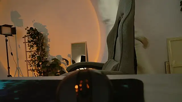 Yoka paradoXXX online show from October 2025 05:15:02 AM