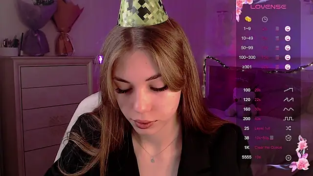 Leila Vanilla online show from November 2025 12:25:01 AM