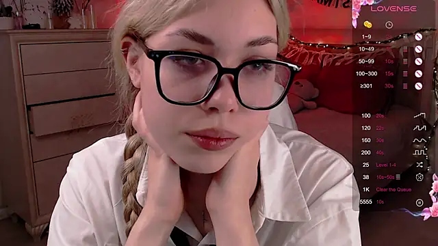 Leila Vanilla online show from January 2026 03:43:01 AM