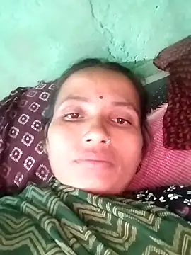 KIRTI12 HOT online show from November 2025 03:51:01 PM