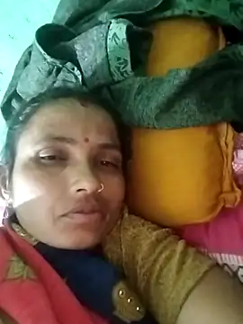 KIRTI12 HOT online show from November 2025 04:44:02 PM