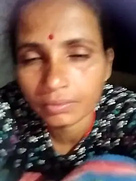 KIRTI12 HOT online show from September 2025 04:02:01 PM