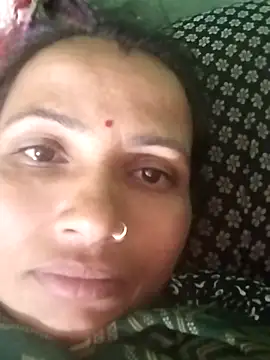 KIRTI12 HOT online show from January 2026 04:10:01 PM