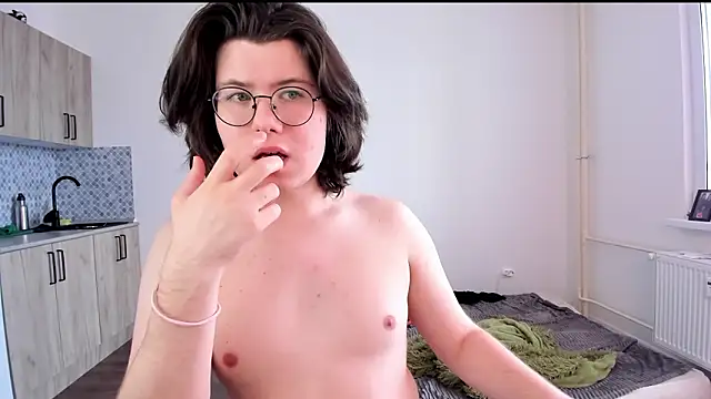 Snapshot of Derek_Shameless chatting on February 2026 12:13:02 PM Derek Shameless online show from February 2026 12:13:02 PM