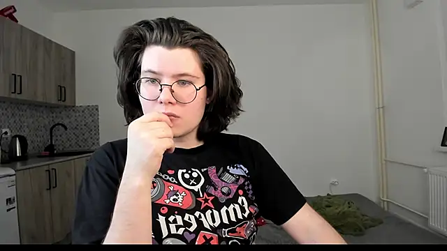 Snapshot of Derek_Shameless chatting on February 2026 04:47:01 PM Derek Shameless online show from February 2026 04:47:01 PM