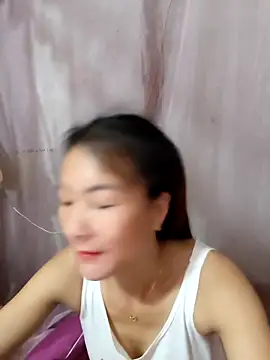 Snapshot of Yumyum_kiw chatting on September 2025 11:03:01 PM Yumyum kiw online show from September 2025 11:03:01 PM