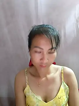 Snapshot of Yumyum_kiw chatting on September 2025 02:50:02 AM Yumyum kiw online show from September 2025 02:50:02 AM