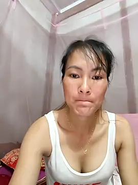 Snapshot of Yumyum_kiw chatting on September 2025 08:08:01 AM Yumyum kiw online show from September 2025 08:08:01 AM