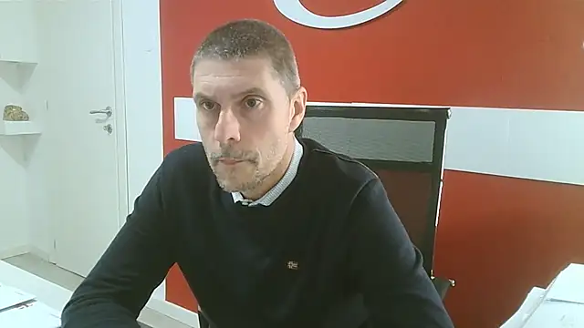 max79ve31 online show from March 2026 05:17:01 PM