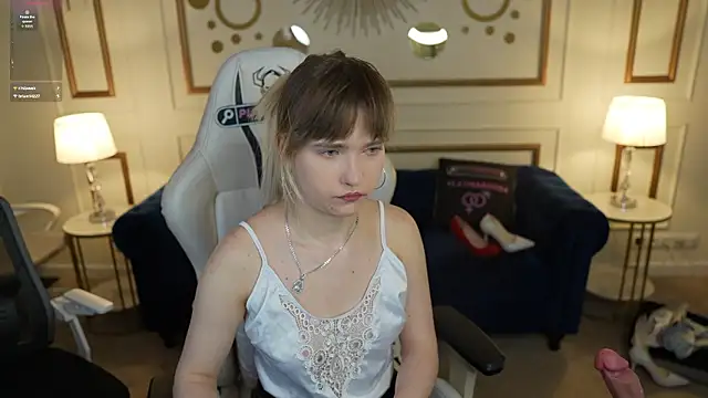 Ava kiss054 online show from February 2026 07:43:01 PM