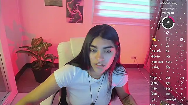 amarasilk  online show from May 2026 10:17:01 PM