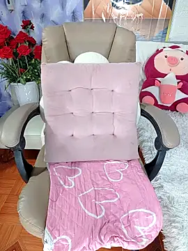 LadyMaiMai online show from February 2026 01:21:02 PM