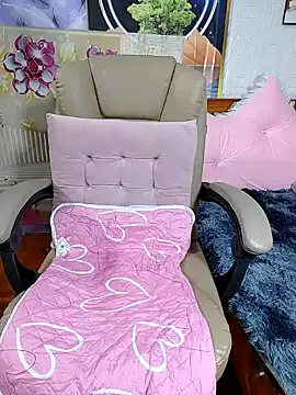 LadyMaiMai online show from October 2025 04:04:02 AM