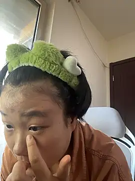 Fengbaby-555 online show from November 2025 05:52:01 AM