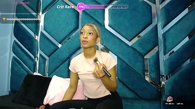 Snapshot of Lea_Sweetly chatting on November 2025 01:26:01 PM Lea Sweetly online show from November 2025 01:26:01 PM