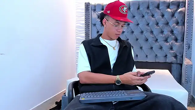 MARSHALL SPENCER online show from April 2026 04:05:02 AM