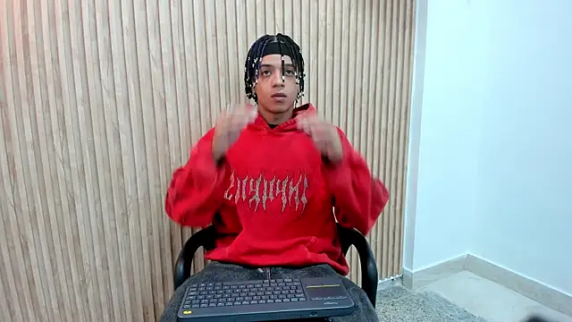 Snapshot of MARSHALL_SPENCER chatting on September 2025 01:22:01 PM MARSHALL SPENCER online show from September 2025 01:22:01 PM