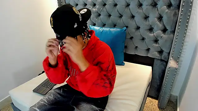 Snapshot of MARSHALL_SPENCER chatting on November 2025 01:11:01 PM MARSHALL SPENCER online show from November 2025 01:11:01 PM