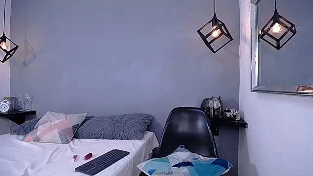 Luciana Graay online show from October 2025 01:12:02 PM