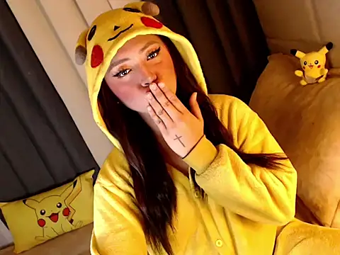 yourdevilsweettsx online show from April 2026 11:24:01 AM