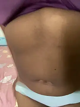 Snapshot of vinushi chatting on October 2025 04:13:02 AM vinushi online show from October 2025 04:13:02 AM