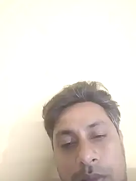 Snapshot of Flybye_0009 chatting on May 2026 09:54:01 PM Flybye 0009 online show from May 2026 09:54:01 PM