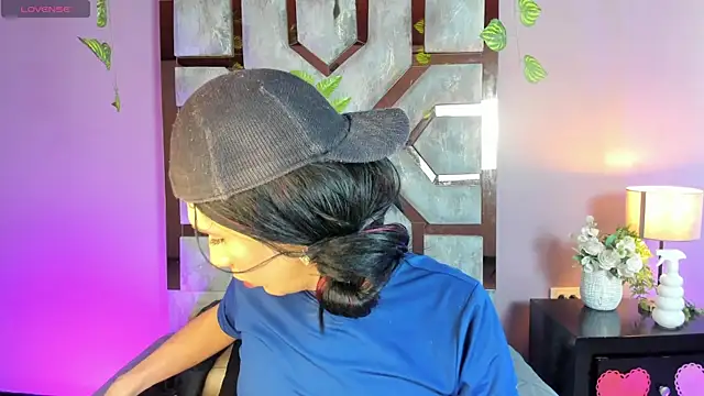 Electra Gosselin online show from June 2026 08:58:01 PM