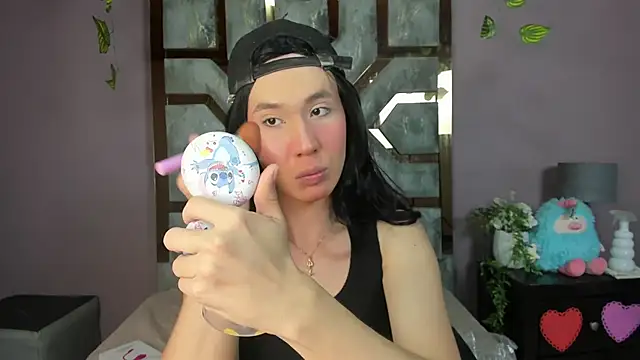 Electra Gosselin online show from April 2026 01:07:01 AM