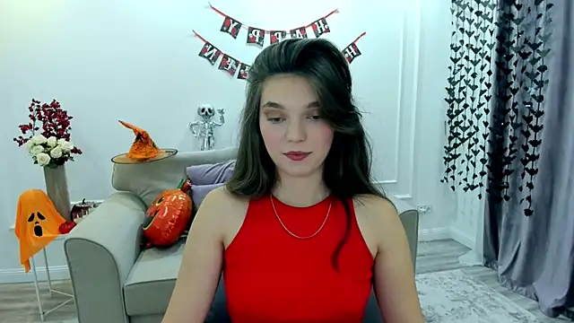 DivineAmour online show from October 2025 05:06:01 AM