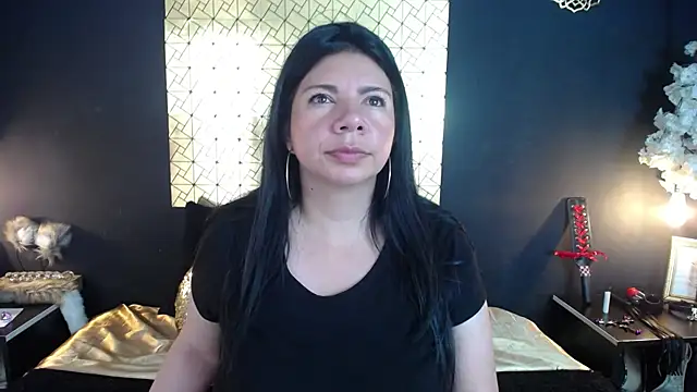 kinky momm online show from May 2026 03:39:01 PM
