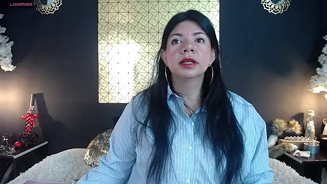 kinky momm online show from February 2026 03:12:02 PM