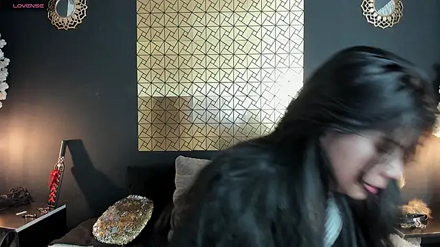 kinky momm online show from September 2025 02:01:02 PM
