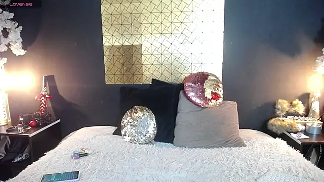 kinky momm online show from February 2026 03:33:02 PM